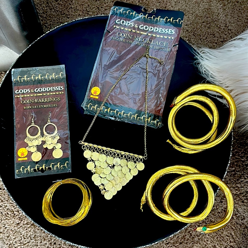 Egyptian Goddesses accessories